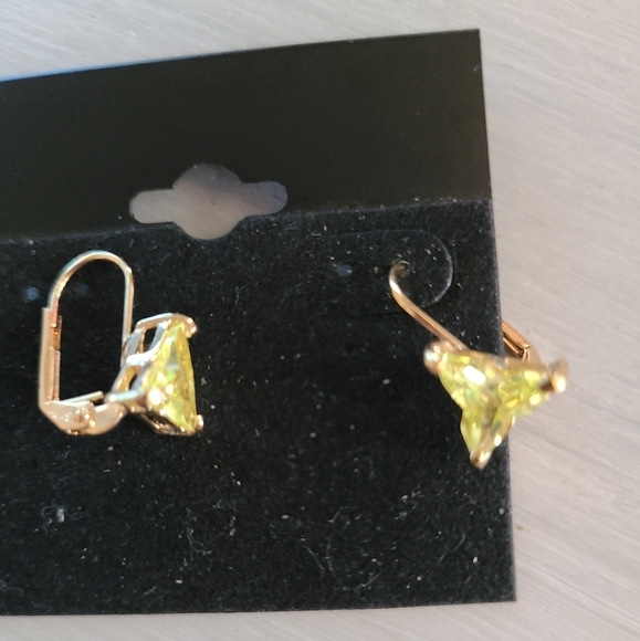 Jewelry - 925 sterling silver earrings w Citrine stone
